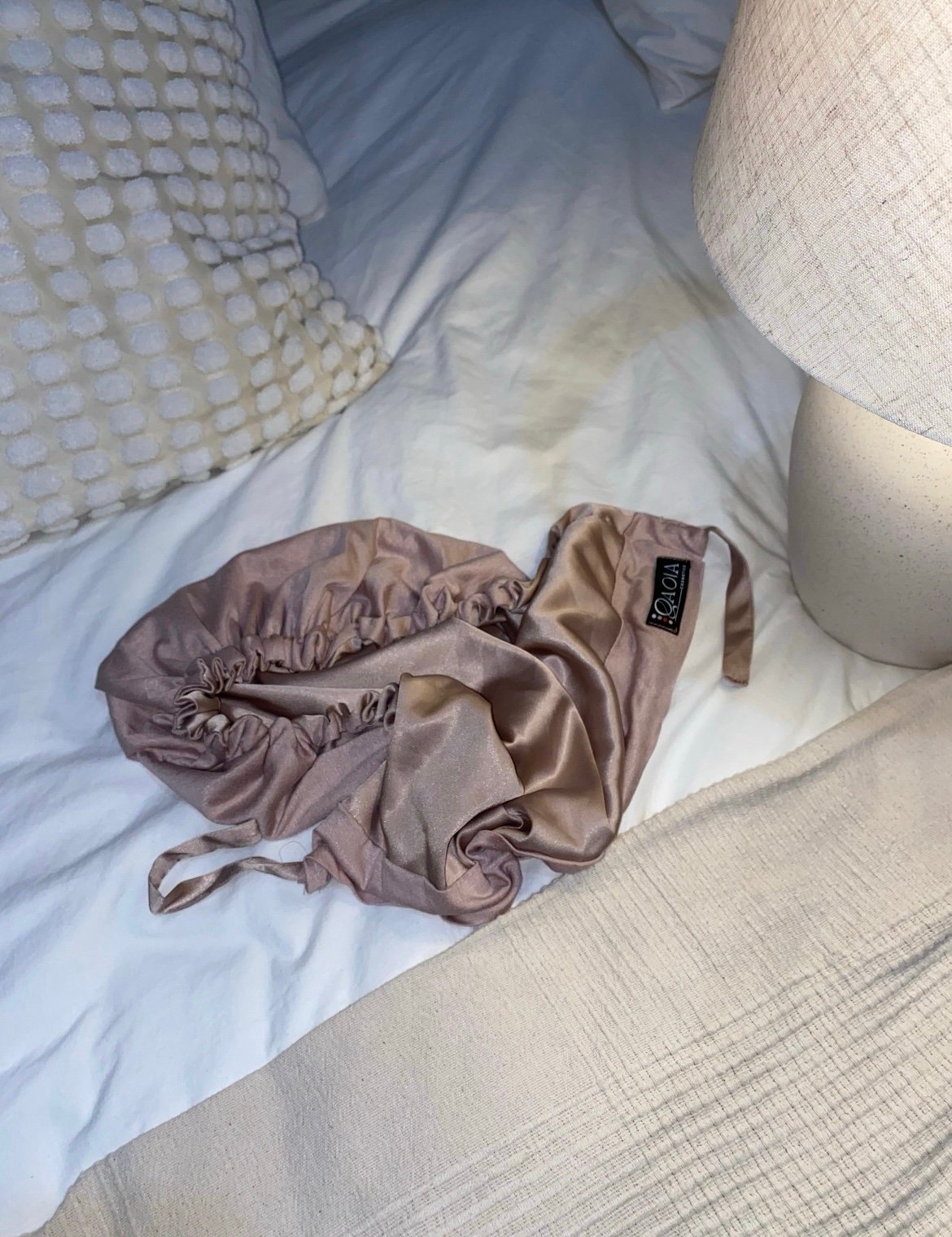 Bonnet soie de satin – Image 3