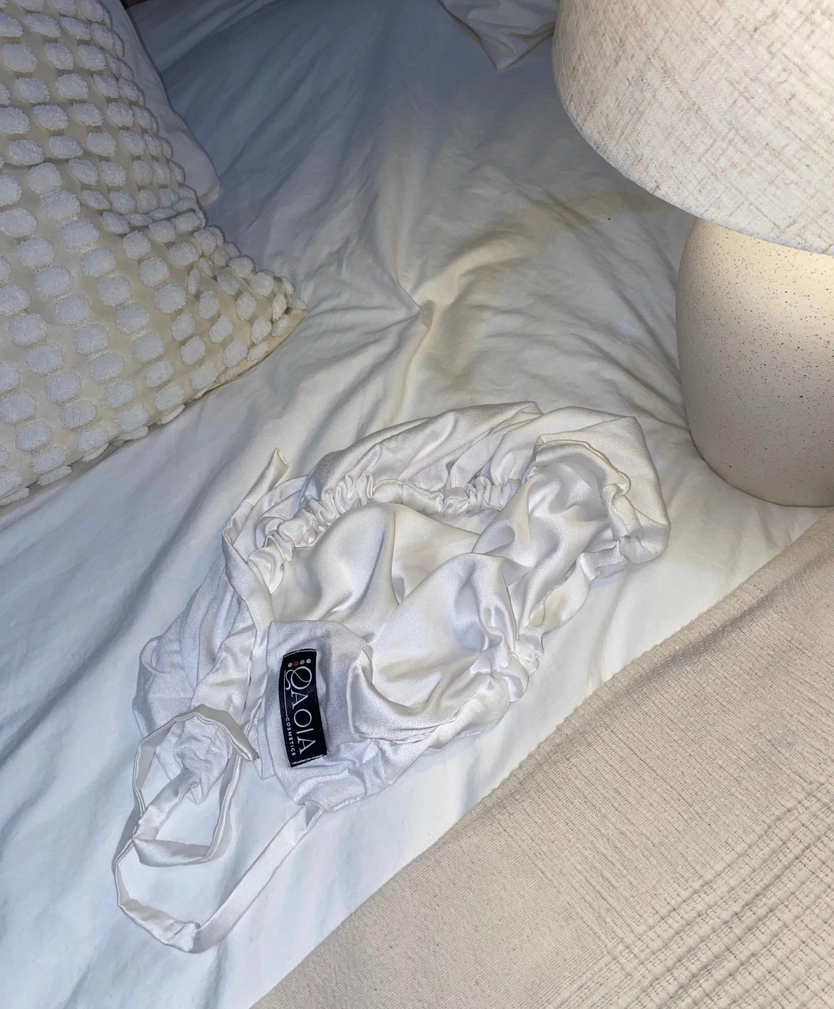 Bonnet soie de satin – Image 4